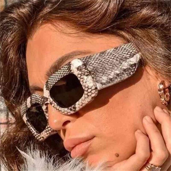 designer ray cycle luxurious adita quay fashion sunglasses womans mens snake skin pattern european american trend glasses girl concave shape, White;black
designer ray cycle luxurious adita quay fashion sunglasses womans mens snake skin pattern european american trend glasses girl concave shape, White;black