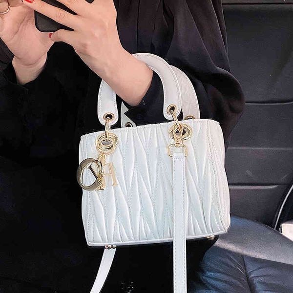 women's fashion personality trend brand bag wholesale this year's popular 2022 summer new versatile msenger texture portable small
women's fashion personality trend brand bag wholesale this year's popular 2022 summer new versatile msenger texture portable small