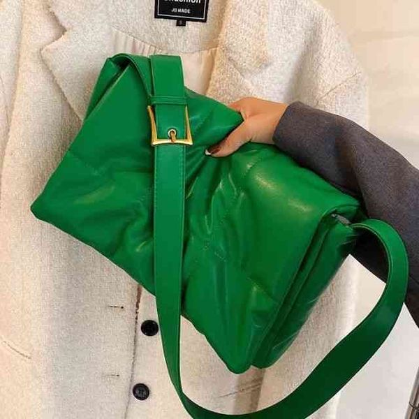 large capacity 2022 new high-grade women's sense of foreign style, minority design, green women's versatile popular messenger
large capacity 2022 new high-grade women's sense of foreign style, minority design, green women's versatile popular messenger
