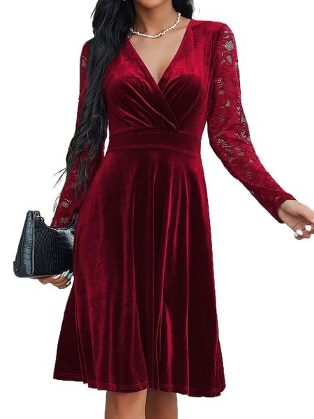 contrast lace surplice neck velvet dress 28xz#, Black;gray 
contrast lace surplice neck velvet dress 28xz#, Black;gray