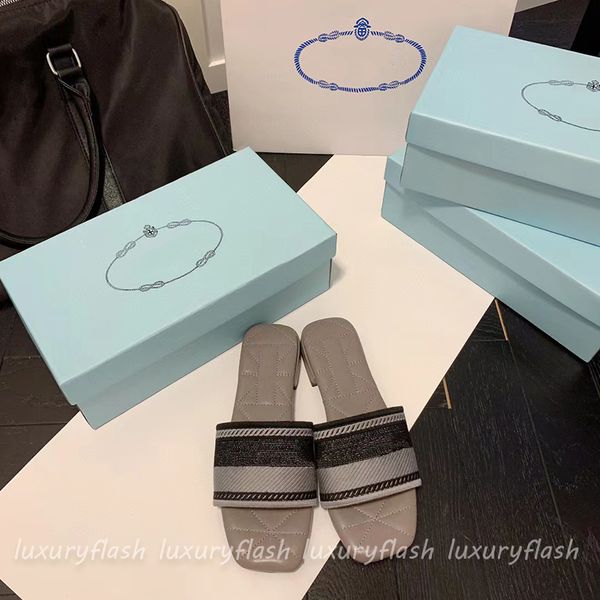 slippers sandals designer women slides paris casual shoes summer sandal beach slide fashion 2022 new ladies embroidered stitching color, Black
slippers sandals designer women slides paris casual shoes summer sandal beach slide fashion 2022 new ladies embroidered stitching color, Black