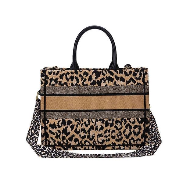 female fashion print large capacity tote commuter single messenger 56% off online wholesale 12ap
female fashion print large capacity tote commuter single messenger 56% off online wholesale 12ap