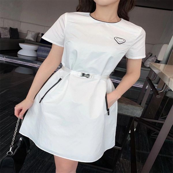 designer womens dresses brand logo triangle labels short sleeves belted a-line skirts work dress temperament luxurious comfortable designer, Black;gray
designer womens dresses brand logo triangle labels short sleeves belted a-line skirts work dress temperament luxurious comfortable designer, Black;gray