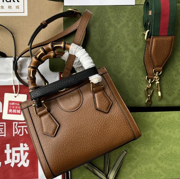 realfine bags 5a 702732 20cm diana small tote brown leather handbag shoulder purses for women with dust bag+box
realfine bags 5a 702732 20cm diana small tote brown leather handbag shoulder purses for women with dust bag+box