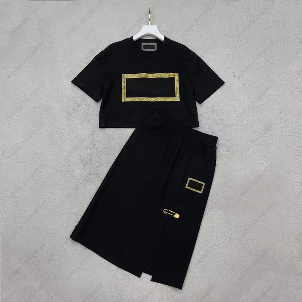 womens two piece dress full letters relief cottont-shirt and slit long skirt dresses sets for women designer charm ladies slim dress two-pie, White
womens two piece dress full letters relief cottont-shirt and slit long skirt dresses sets for women designer charm ladies slim dress two-pie, White