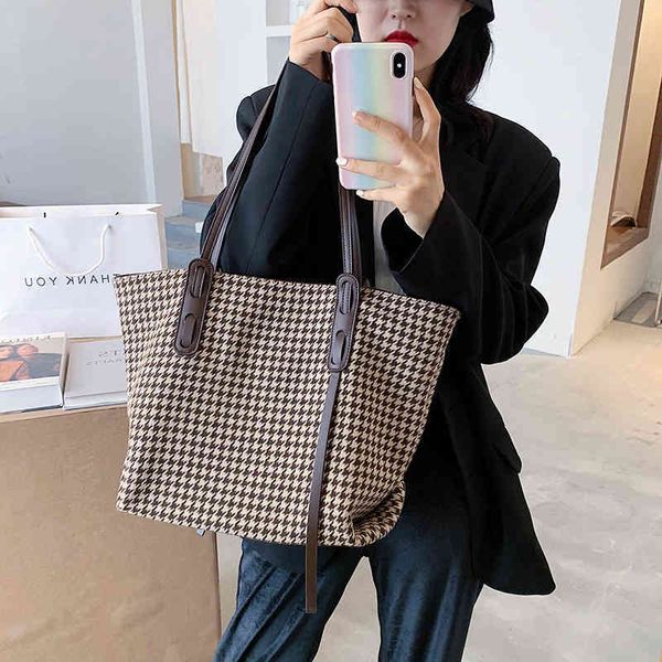 bags sale purses new women's shopping wool one shoulder mother and son zipper inner patch tote bag
bags sale purses new women's shopping wool one shoulder mother and son zipper inner patch tote bag