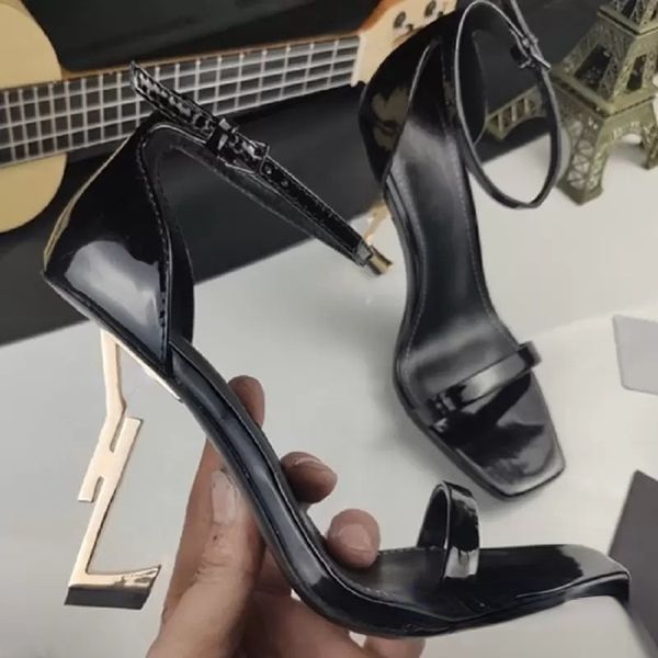 new sandal super op37 high one word with letter special heel, exposed toe bao tou women's single shoes black celebrity temperament fine
new sandal super op37 high one word with letter special heel, exposed toe bao tou women's single shoes black celebrity temperament fine