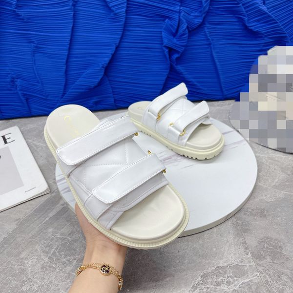 luxury designer leather ladies slippers summer flat metal button fashion beach woman big head slipper 35-42, Black
luxury designer leather ladies slippers summer flat metal button fashion beach woman big head slipper 35-42, Black