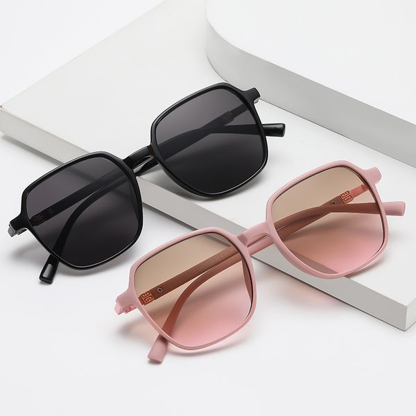 fashion mens sunglasses womens trendy sun glasses adumbral uv400 protection cc70029, White;black
fashion mens sunglasses womens trendy sun glasses adumbral uv400 protection cc70029, White;black