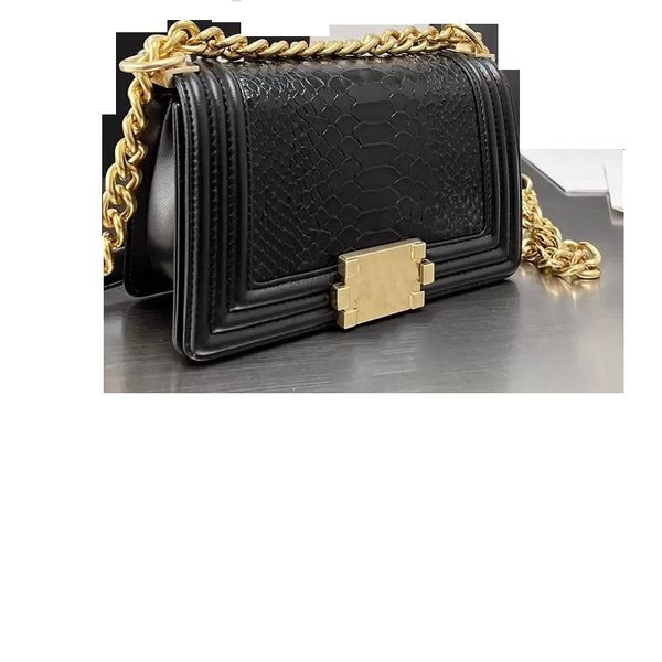 22ss france womens lambskin quilted mini pearl crush flap bags rectangular/square genuine leather luxury designer cosmetic purse sacoche han
22ss france womens lambskin quilted mini pearl crush flap bags rectangular/square genuine leather luxury designer cosmetic purse sacoche han