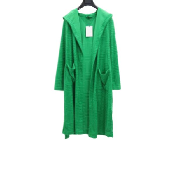 designer nightgown men's winter couple home wear spring and autumn robe thickened long length nightgown winter warm towel material bath, Black;red
designer nightgown men's winter couple home wear spring and autumn robe thickened long length nightgown winter warm towel material bath, Black;red