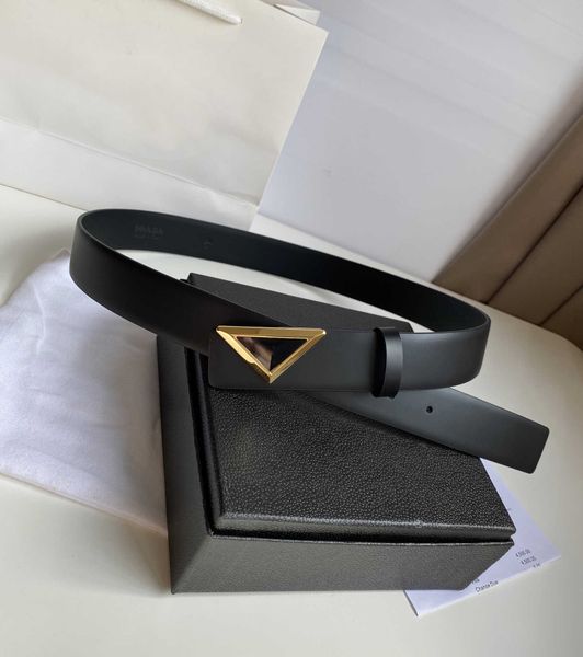 2022 belt p men's genuine leather luxury triangle designer width 3.3cm 3.0cm belts designer ladies smooth buckle new, Black;brown
2022 belt p men's genuine leather luxury triangle designer width 3.3cm 3.0cm belts designer ladies smooth buckle new, Black;brown