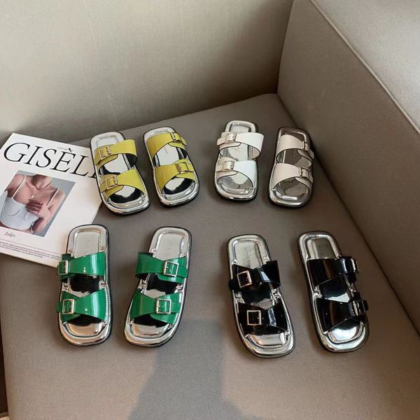 2022 summer new slippers women wear fashion all-match european and american style patent leather square toe belt buckle flat sandals size fr, Black
2022 summer new slippers women wear fashion all-match european and american style patent leather square toe belt buckle flat sandals size fr, Black