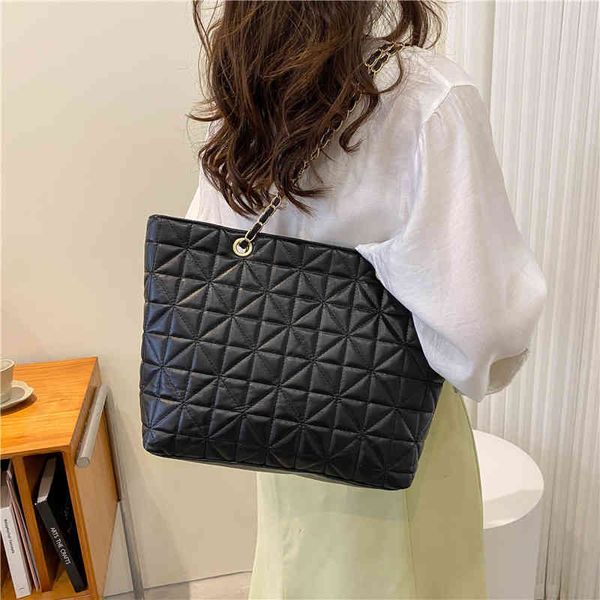 55% off discount large capacity single shoulder bag women's new fashion chain handbag trend texture messenger crossbody shoulder bags
55% off discount large capacity single shoulder bag women's new fashion chain handbag trend texture messenger crossbody shoulder bags