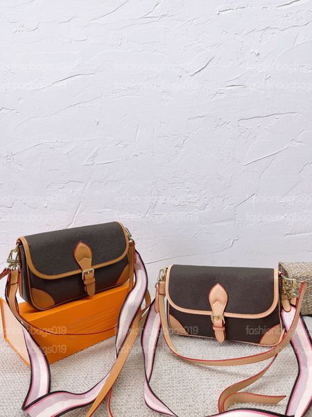 ss design diane shoulder m46049 bags classic 90s vintage pink wide jacquard strap cross body monograms flower flap designers womens handbags
ss design diane shoulder m46049 bags classic 90s vintage pink wide jacquard strap cross body monograms flower flap designers womens handbags