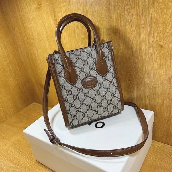 20% off sitewide 2022 luxury bags luxury accessories in kind with small square bag, foreign style and messenger mini women's bag
20% off sitewide 2022 luxury bags luxury accessories in kind with small square bag, foreign style and messenger mini women's bag