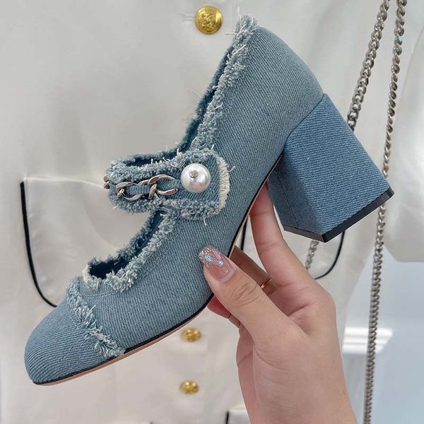 pearl round head denim dress shoe chunky heel height 6.5cm with chain sheepskin pumps and slingbacks for party italian sandals genuine leath, Black
pearl round head denim dress shoe chunky heel height 6.5cm with chain sheepskin pumps and slingbacks for party italian sandals genuine leath, Black