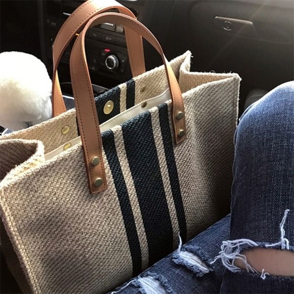 simple fashion large-capacity handbag for ladies vintage striped tote female portable ol business briefcase korean style 220509
simple fashion large-capacity handbag for ladies vintage striped tote female portable ol business briefcase korean style 220509