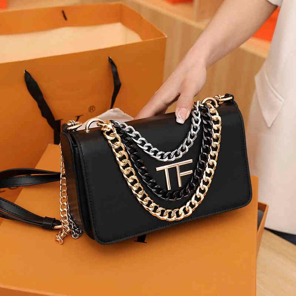 fashion leather small square bag luxury brand one shoulder chain bag luxury designer
fashion leather small square bag luxury brand one shoulder chain bag luxury designer