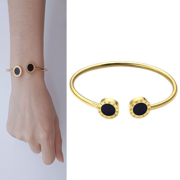 2022 new design fashion bracelet bangle for women roman numals with black diamand luxury brand jewelry stainless steel pulseiras wholesale c
2022 new design fashion bracelet bangle for women roman numals with black diamand luxury brand jewelry stainless steel pulseiras wholesale c