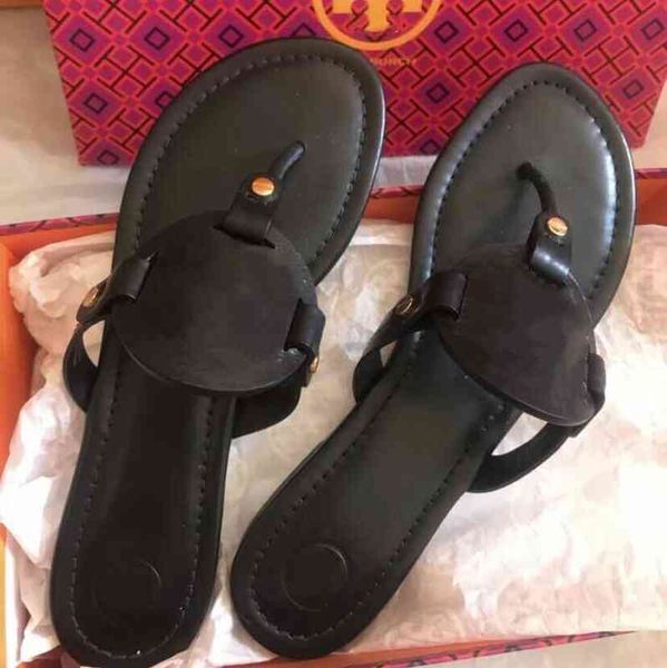 beach 2022 slippers classic flat heel summer designer fashion flip flop leather ladies shoes el bathroom sexy, Black
beach 2022 slippers classic flat heel summer designer fashion flip flop leather ladies shoes el bathroom sexy, Black