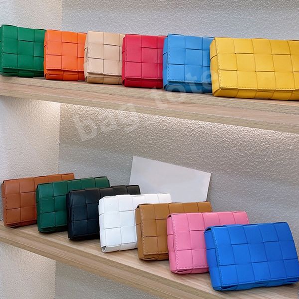 fashion designer women shoulder bags knitting totes modern classic cross body temperament handbag shopping wallet card holder
fashion designer women shoulder bags knitting totes modern classic cross body temperament handbag shopping wallet card holder