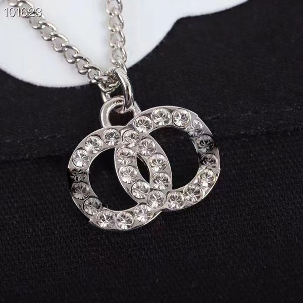 luxury designer double letters pendant necklaces with shining crysatl rhinestone sweater necklace for women wedding party jewerlry accessori, Silver
luxury designer double letters pendant necklaces with shining crysatl rhinestone sweater necklace for women wedding party jewerlry accessori, Silver