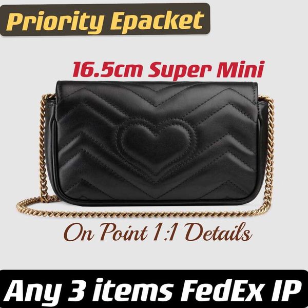 marmont chevron leather super mini bag key ring inside attachable to big tote softly structured shape flap closure with double letter
marmont chevron leather super mini bag key ring inside attachable to big tote softly structured shape flap closure with double letter