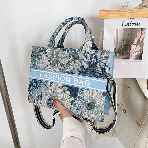 factory online export designer tide brand ladies bag printed canvas single shoulder tote large capacity portable shopping net
factory online export designer tide brand ladies bag printed canvas single shoulder tote large capacity portable shopping net