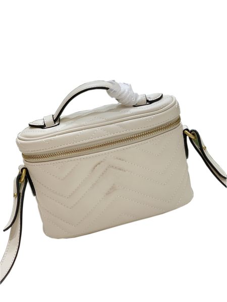 2022 fashion women handbag saddle designer ladies shoulder bags youth flap sweet wind genuine leather crossbody bag m672253
2022 fashion women handbag saddle designer ladies shoulder bags youth flap sweet wind genuine leather crossbody bag m672253