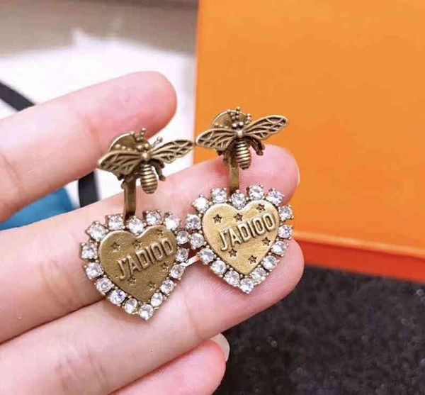 earrings charms dijia ja bee love with diamond fashion vintage personality trend women's net red, Golden
earrings charms dijia ja bee love with diamond fashion vintage personality trend women's net red, Golden