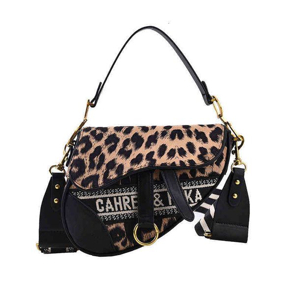 highest quality 2022 designer bags small bag women's genuine leather shoulder crossbody handbags
highest quality 2022 designer bags small bag women's genuine leather shoulder crossbody handbags