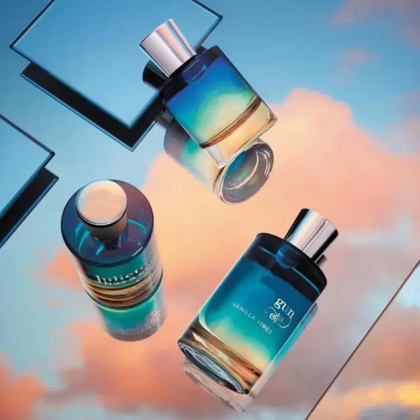 woman perfume neutral fragrance spray 100m eau de parfum oriental notes charming smell sweet and greasy flavor
woman perfume neutral fragrance spray 100m eau de parfum oriental notes charming smell sweet and greasy flavor