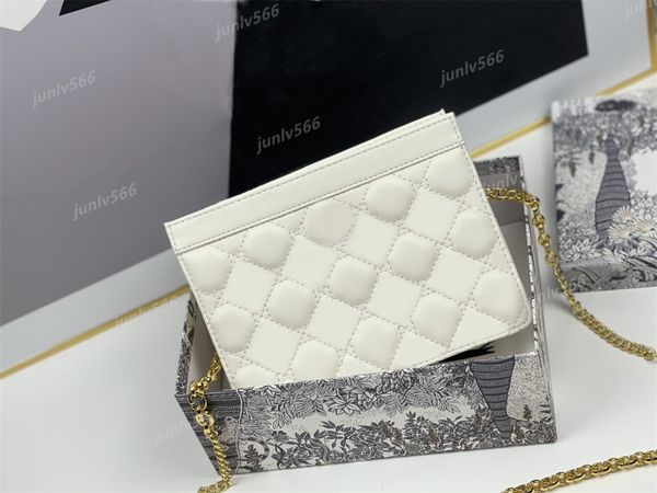 5a leather diamond plaid cosmetics bag grab bag with chain fashion famous designer women's handbag horizontal shoulder pocket zipper po
5a leather diamond plaid cosmetics bag grab bag with chain fashion famous designer women's handbag horizontal shoulder pocket zipper po