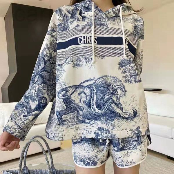 women's hoodies & sweatshirts designer thai leisure suit women's 2022 spring new long sleeved sweater shorts fashion sports two-pi, Black
women's hoodies & sweatshirts designer thai leisure suit women's 2022 spring new long sleeved sweater shorts fashion sports two-pi, Black