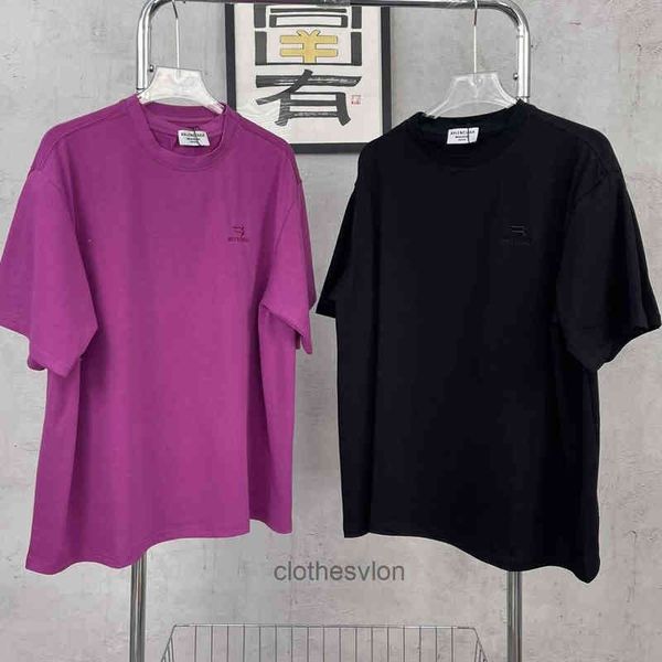 european and american 2022 designer t shirts balencaigass trendy tshirt paris double neck sleeve short cotton round street men wom, White;black
european and american 2022 designer t shirts balencaigass trendy tshirt paris double neck sleeve short cotton round street men wom, White;black