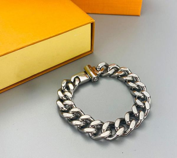 chains louiseity viutonity choker necklace women pendants retro designer charm chain pendant lvs bracelet fashion brass jewelry gift with bo, Silver
chains louiseity viutonity choker necklace women pendants retro designer charm chain pendant lvs bracelet fashion brass jewelry gift with bo, Silver