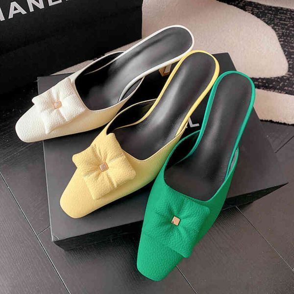 slippers muller drag women's baotou small crowd square head wine cup heel suit fashion candy color outer wear half slippers 4o45, Black
slippers muller drag women's baotou small crowd square head wine cup heel suit fashion candy color outer wear half slippers 4o45, Black