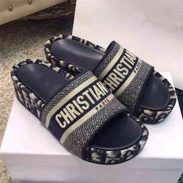 d family sandals embroidered letter thick bottom raised one line slippers women wear loose with muffin htij, Black
d family sandals embroidered letter thick bottom raised one line slippers women wear loose with muffin htij, Black