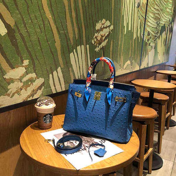 woman tote bags new ostrich pattern platinum women's leather handbag lady's luxury goods versatile commuter oh6l
woman tote bags new ostrich pattern platinum women's leather handbag lady's luxury goods versatile commuter oh6l