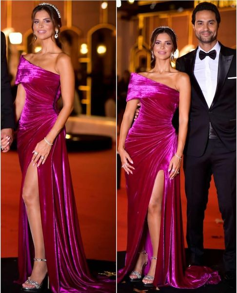 long velvet muslim evening dresses with slit one shoulder floor length zipper back robe de mariee party gowns, Black;red
long velvet muslim evening dresses with slit one shoulder floor length zipper back robe de mariee party gowns, Black;red