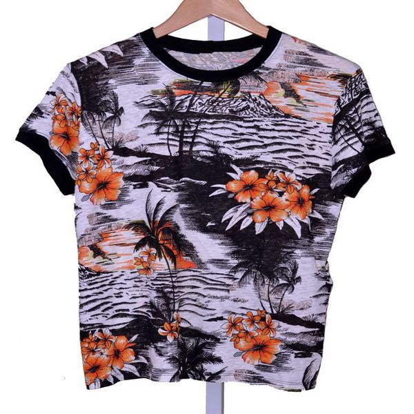 women's t-shirt spring and summer artistic ink printing t-shirt versatile leisure vacation style top, White
women's t-shirt spring and summer artistic ink printing t-shirt versatile leisure vacation style top, White