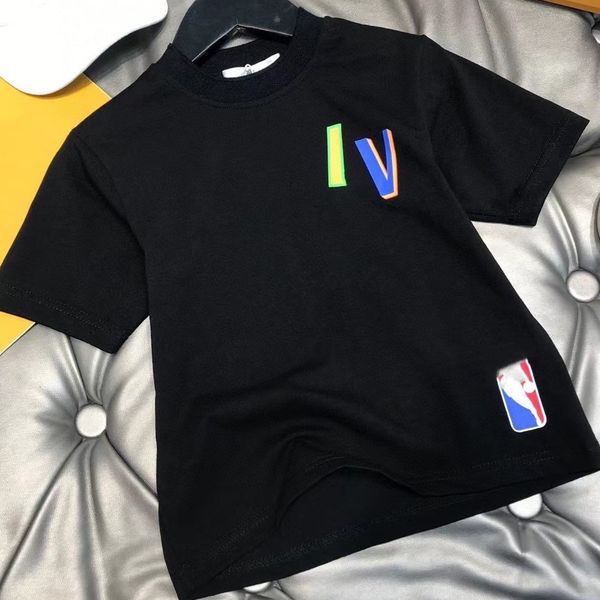 2022 boys girls sets childrens set suit kids basketball clothes short sleeve t-shirt child designer clother sports with letter cotton white
2022 boys girls sets childrens set suit kids basketball clothes short sleeve t-shirt child designer clother sports with letter cotton white