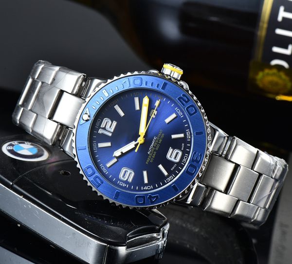 2022 men luxury watches three stitches series mens quartz watch brand steel strap fashion accessories clock with calendar function ep, Slivery;brown
2022 men luxury watches three stitches series mens quartz watch brand steel strap fashion accessories clock with calendar function ep, Slivery;brown