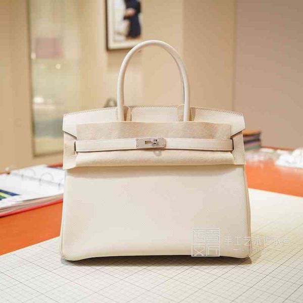 designer handbags birkins 2021 new women's bag epsom leather palm print c10 milkshake white bk30cm silver buckle handbag
designer handbags birkins 2021 new women's bag epsom leather palm print c10 milkshake white bk30cm silver buckle handbag