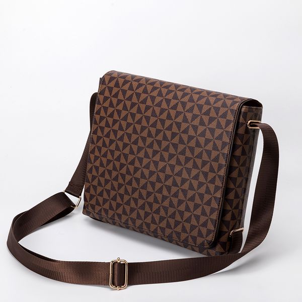 fashion men's messenger bag horizontal computer briefcase printing plaid business bag flip shoulder bags
fashion men's messenger bag horizontal computer briefcase printing plaid business bag flip shoulder bags