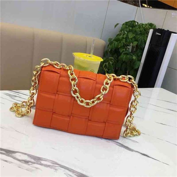 designer handbags venetas bottegas women's s bag chain woven pillow tofu fashion design 2022 autumn and winter single shoulder messenge
designer handbags venetas bottegas women's s bag chain woven pillow tofu fashion design 2022 autumn and winter single shoulder messenge