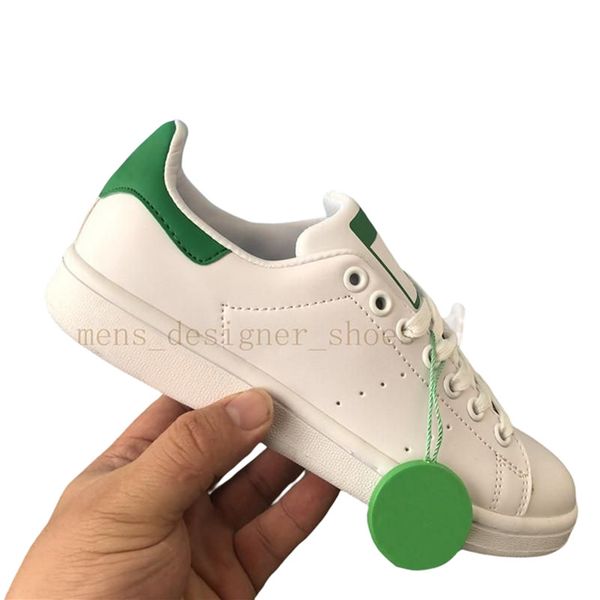 2021 stan smith men women casual shoes triple iridescent white black green pink metallic silver lush red low fashion mens sneakers fvds
2021 stan smith men women casual shoes triple iridescent white black green pink metallic silver lush red low fashion mens sneakers fvds