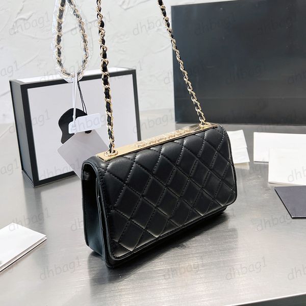 womens classic mini flap trendy wallet with chain bags lambskin quilted gold metal hardware matelasse multi pochette card holder designer ha, Red;black
womens classic mini flap trendy wallet with chain bags lambskin quilted gold metal hardware matelasse multi pochette card holder designer ha, Red;black