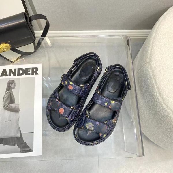 fashion platform sandals designer summer women flip flops leather women's high heels flat women's beautiful wedding shoes large si, Black
fashion platform sandals designer summer women flip flops leather women's high heels flat women's beautiful wedding shoes large si, Black